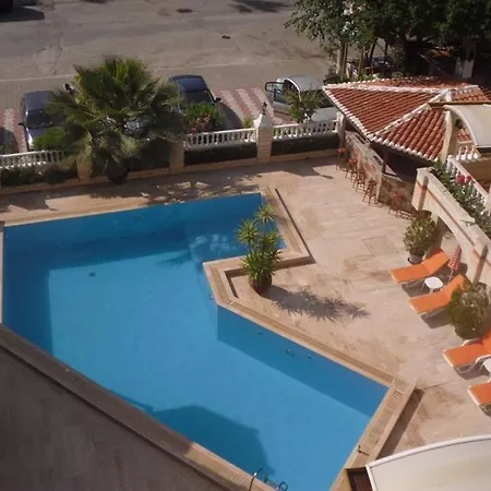 Ates 3* 아키아카