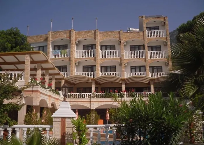 Ates 酒店 阿奇亚卡